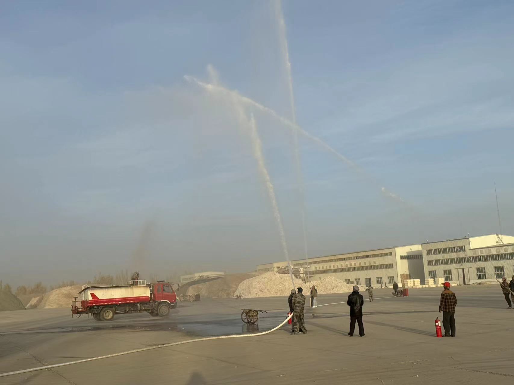 冬季邻近  清静用工保生产